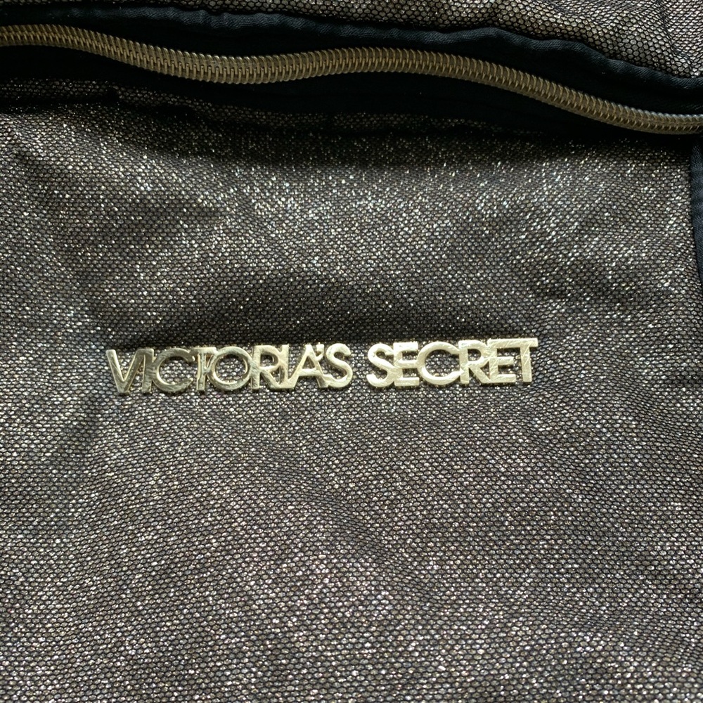 (SOLD) Victoria’s Secret Glittery Gold Tote - Picture 5 of 8